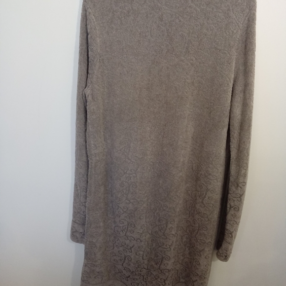 Jones New York Jacquard Terry Velour Duster - Picture 7 of 16